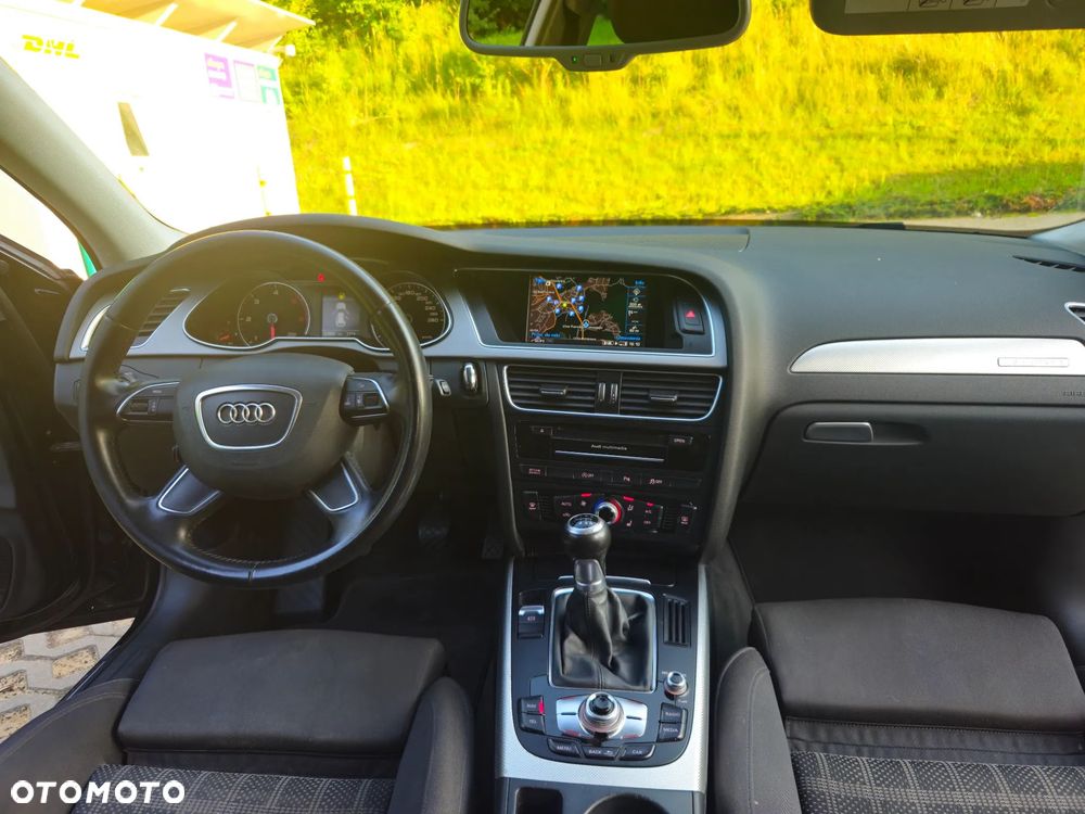 Audi A4 Avant - 16