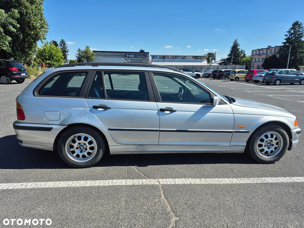 BMW Seria 3 320d - 6