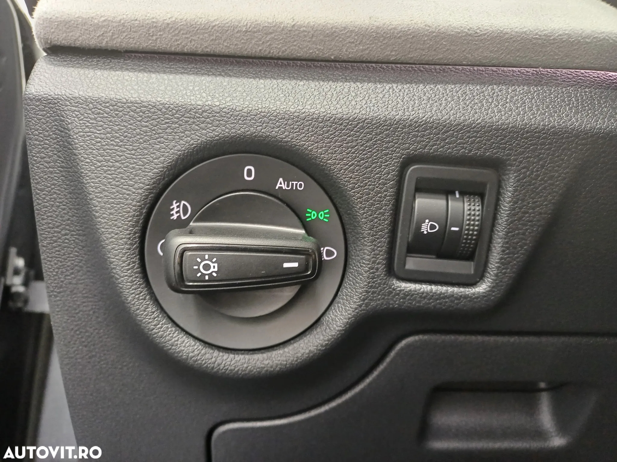 Skoda Kamiq 1.5 TSI DSG Selection - 11