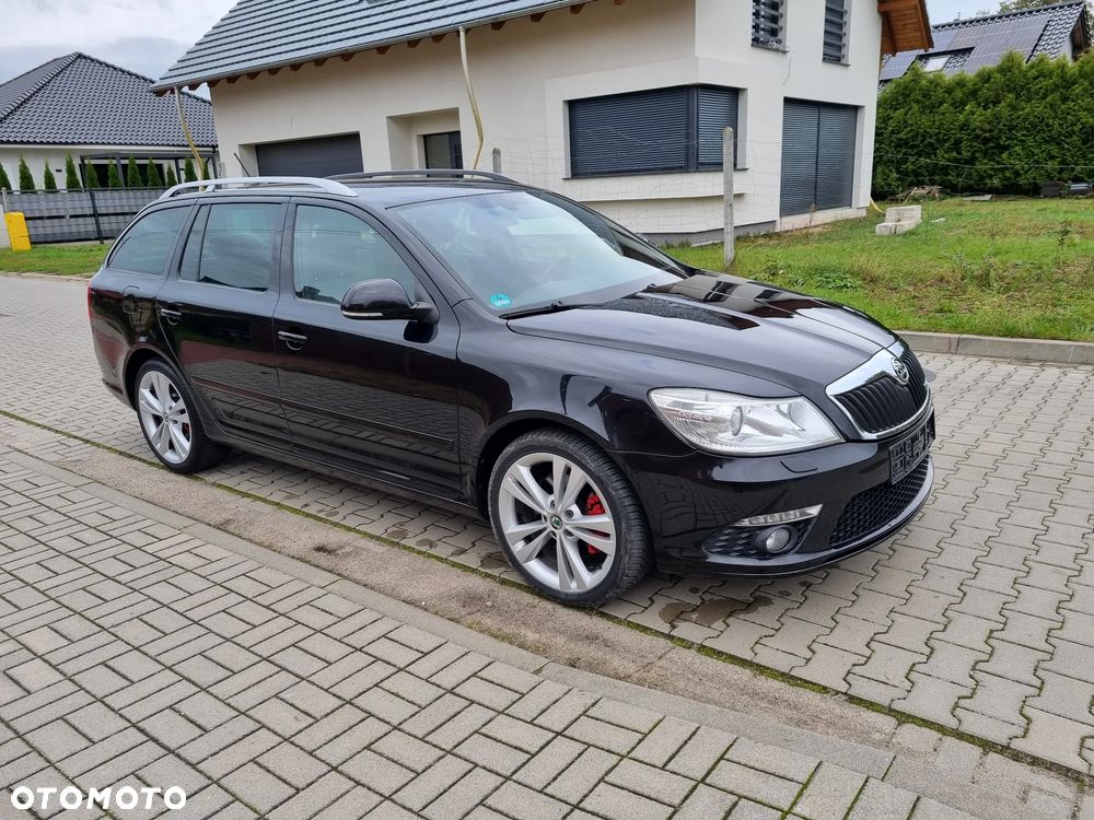 Skoda Octavia 2.0 TDI DPF RS DSG - 7