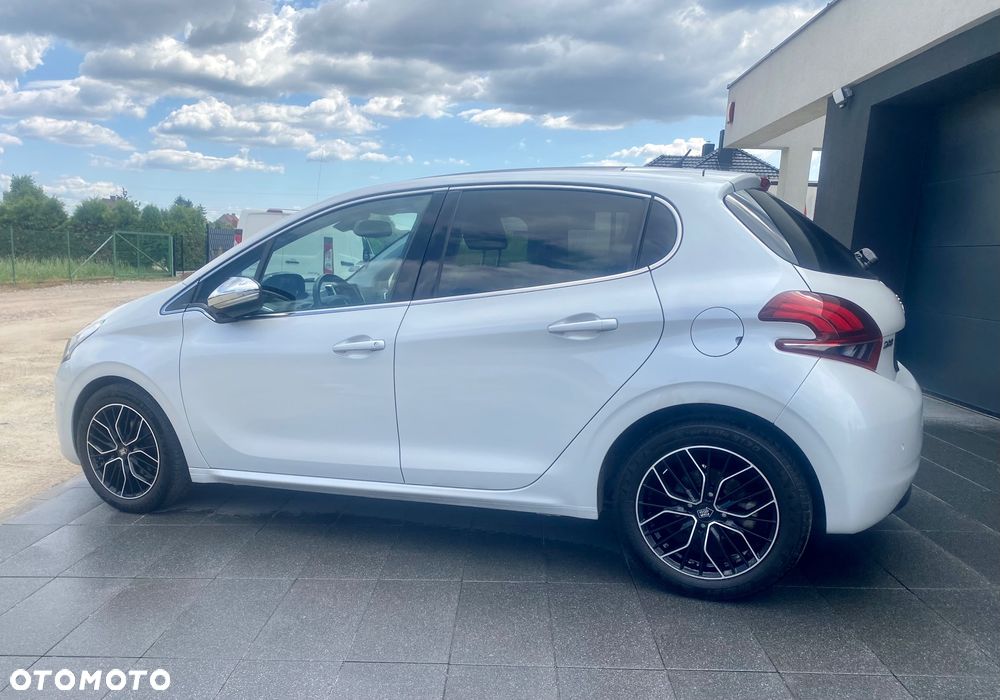 Peugeot 208 PureTech 110 Stop & Start EAT6 Allure - 6
