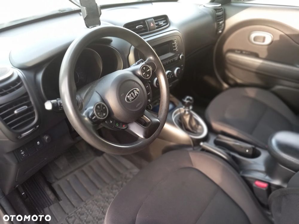 Kia Soul 1.6 GDI L - 13