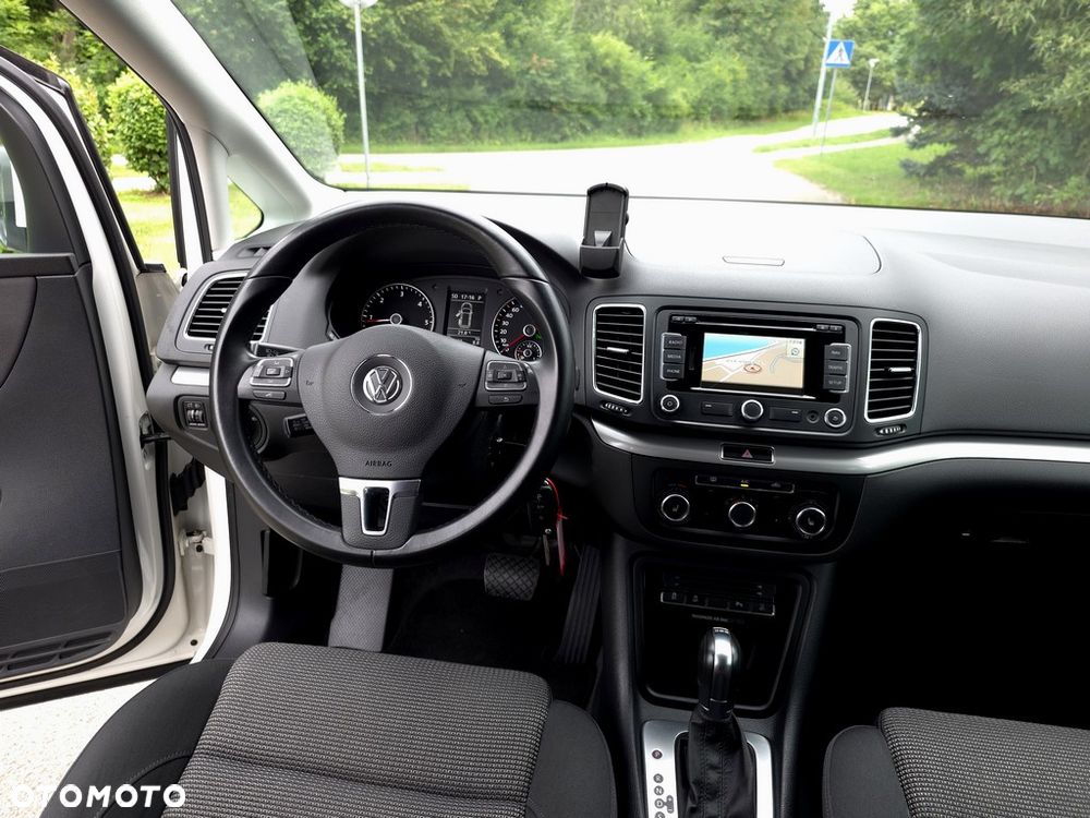 Volkswagen Sharan 2.0 TDI Comfortline DSG - 7