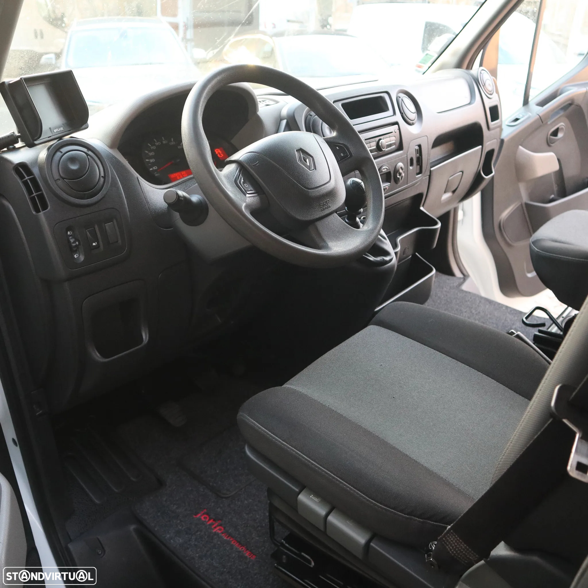Renault Master 2.3 dCi 170cv Transporte Cavalos - 11