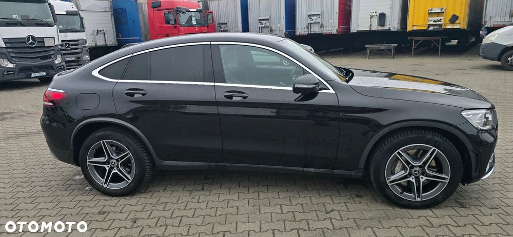 Mercedes-Benz GLC - 4