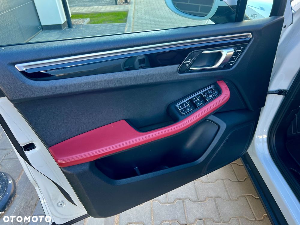 Porsche Macan PDK - 22