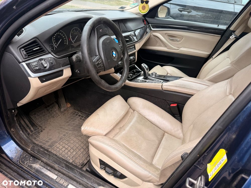 BMW Seria 5 530d xDrive Sport-Aut - 4
