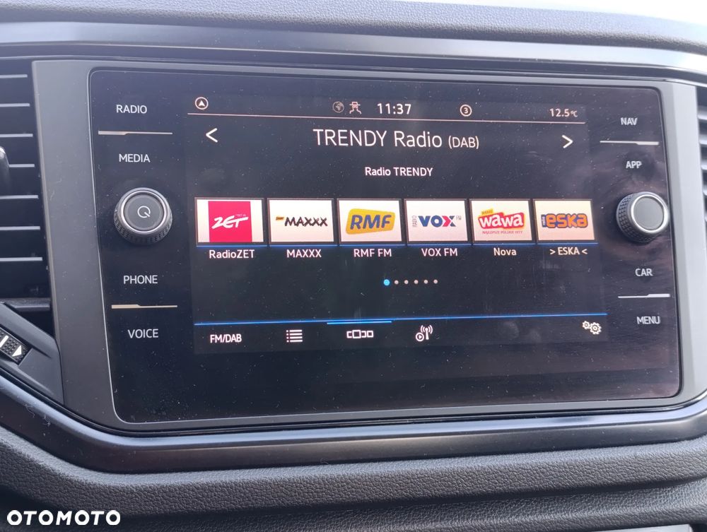 Volkswagen T-Roc 1.0 TSI Advance - 32