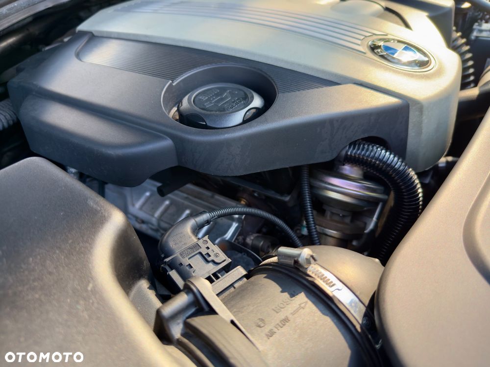 BMW Seria 5 520d Edition Sport - 21