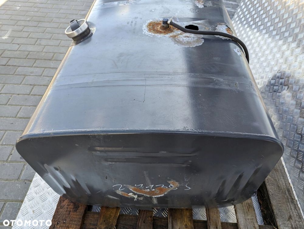 ZBIORNIK PALIWA SCANIA 600L - 15