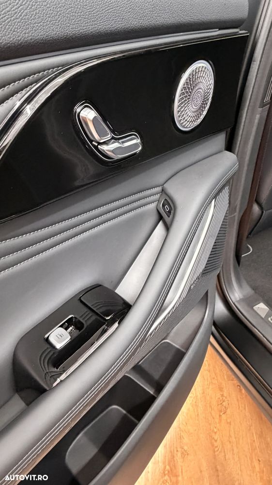 Omoda 9 1.5 TGDI 3DHT PHEV Black Edition - 8