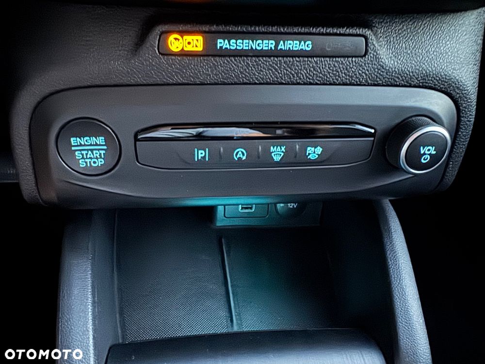 Ford Focus Turnier 1.5 EcoBlue Start-Stopp-System ACTIVE X - 12