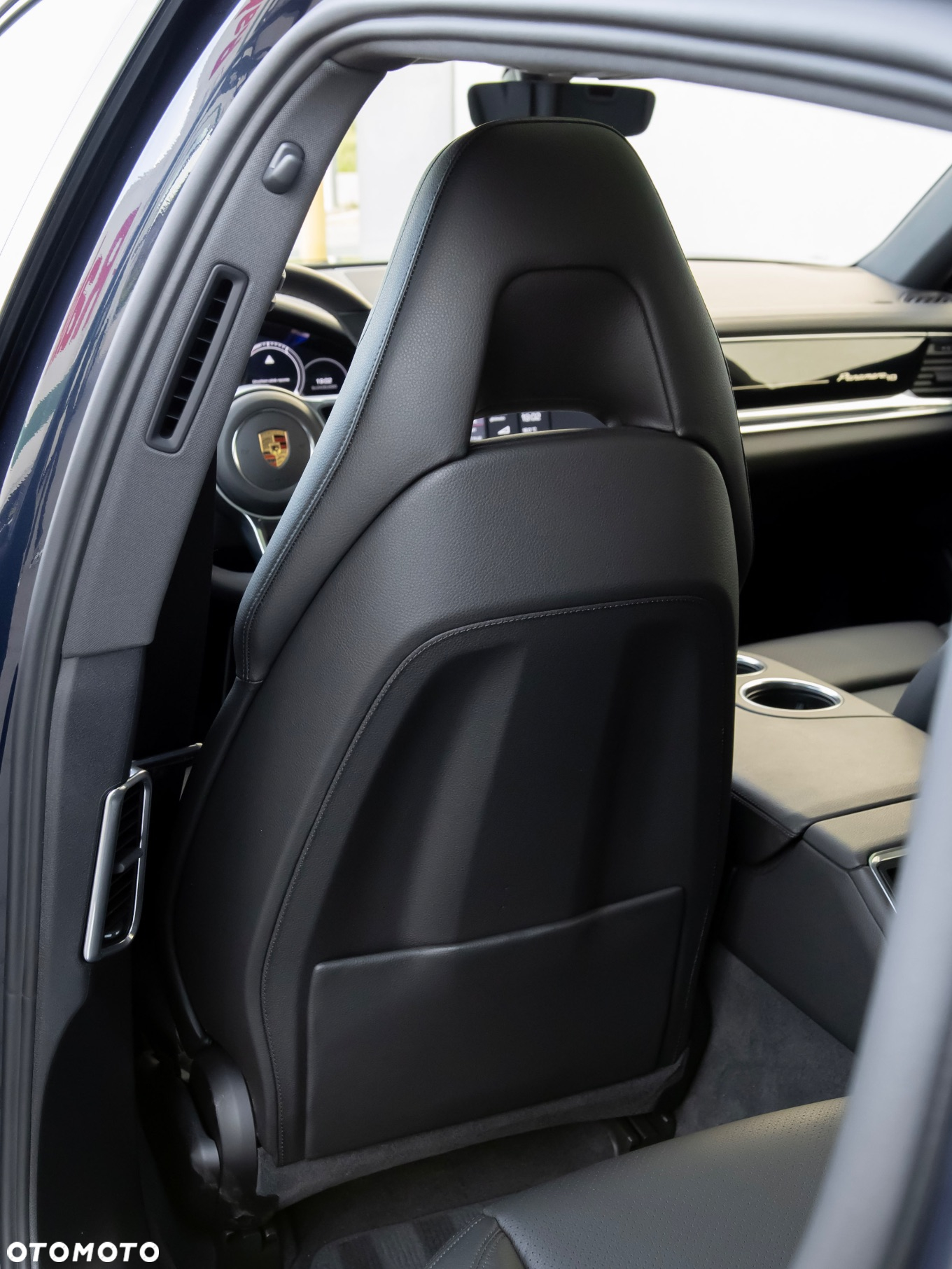 Porsche Panamera 4 10 Years Edition - 37