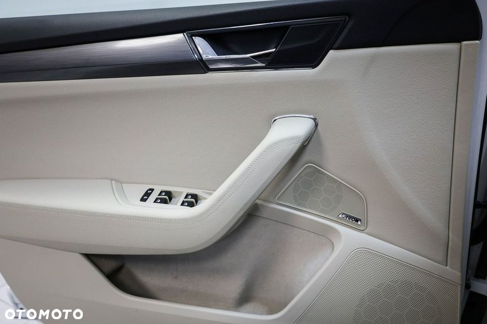 Skoda Superb - 14