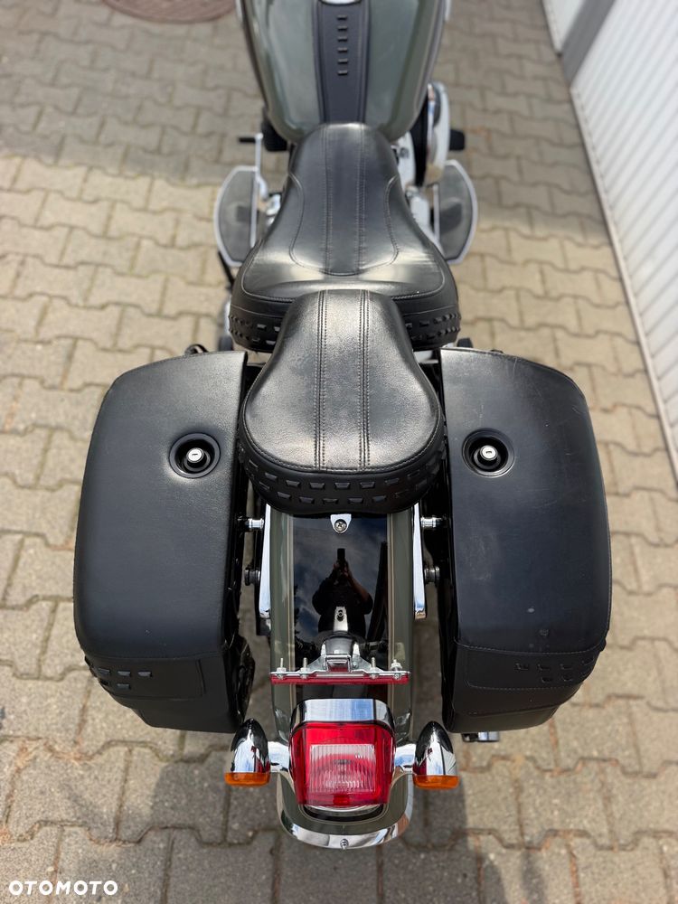 Harley-Davidson Softail Heritage Classic - 17