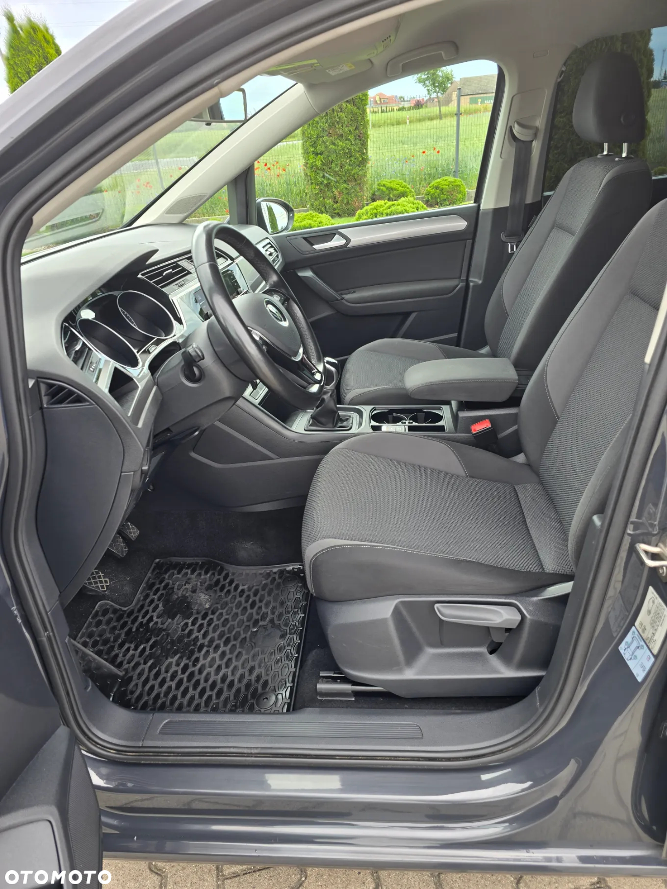 Volkswagen Touran 1.5 TSI EVO Comfortline - 12