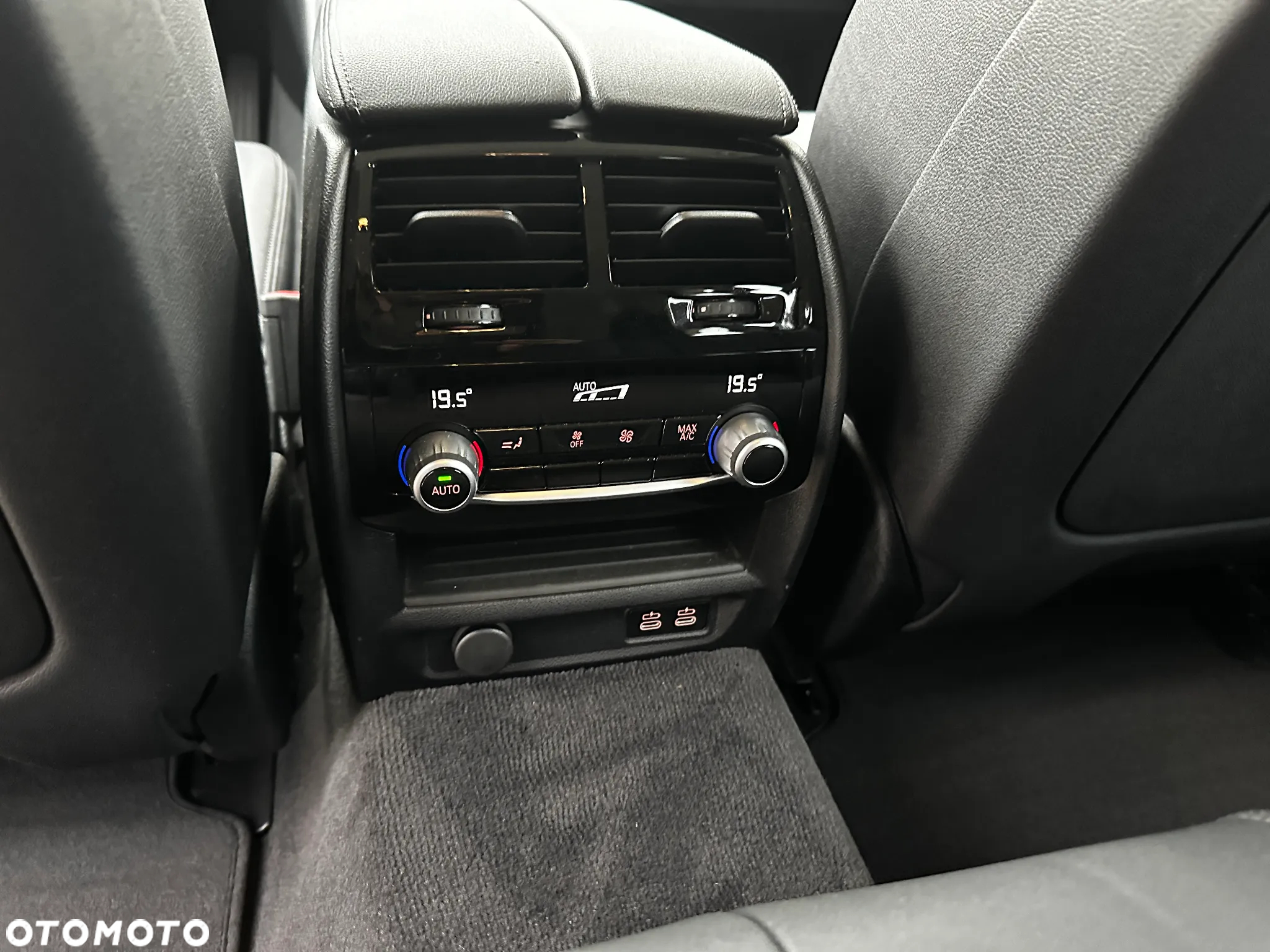 BMW Seria 5 520d Touring - 10