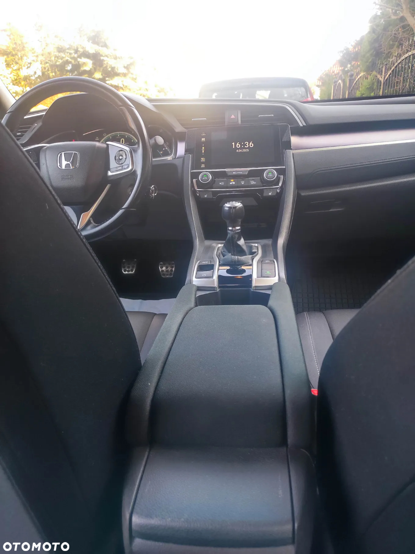 Honda Civic 1.5 T Elegance - 18