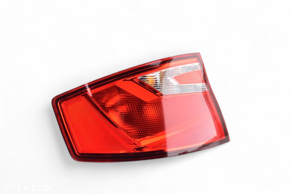 Lampa Lewy Tył w Błotnik SEAT TOLEDO IV 2014R - 6