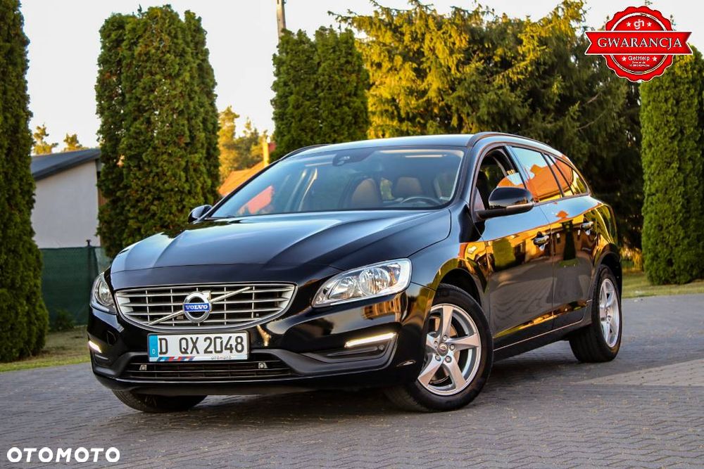 Volvo V60 D3 Summum - 1