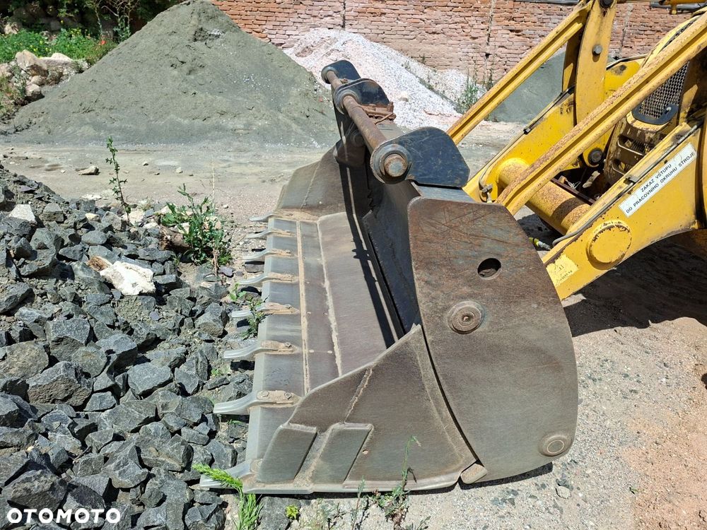 Komatsu Wb 97 R-5E0 4X4 - 38