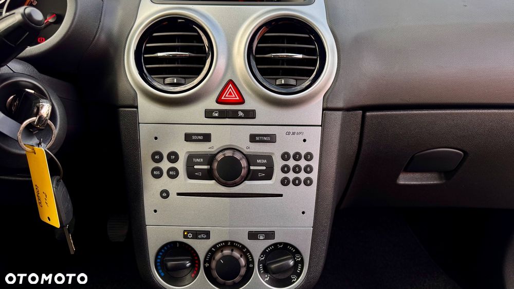 Opel Corsa 1.2 16V Energy - 31