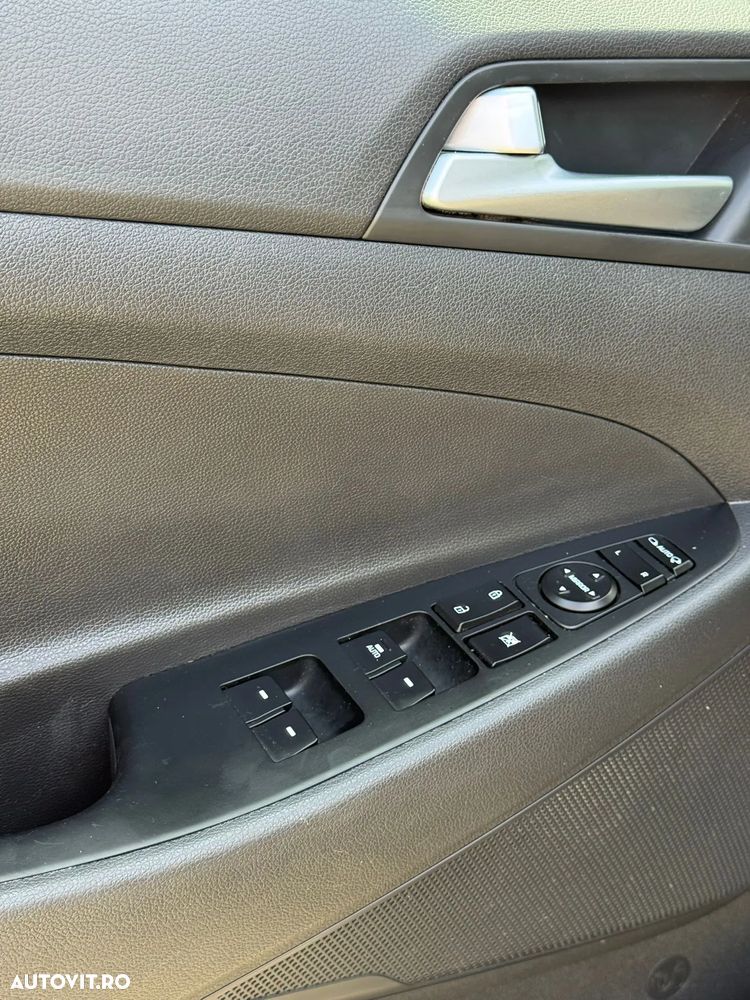 Hyundai Tucson blue 1.7 CRDi 2WD DCT Premium - 15