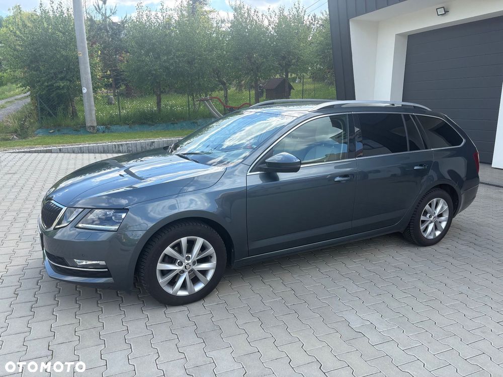Skoda Octavia 2.0 TDI Style DSG - 2