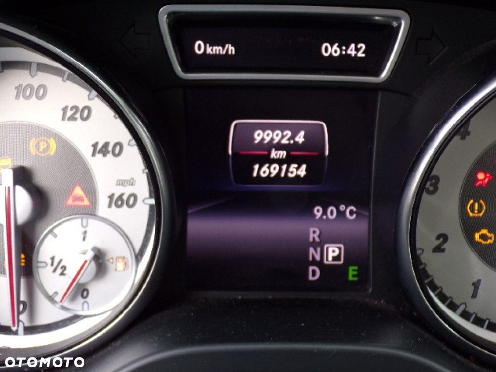 Części - Mercedes CLA 250 C117 2.0 211 KM 4MATIC SEDAN 15R - 7