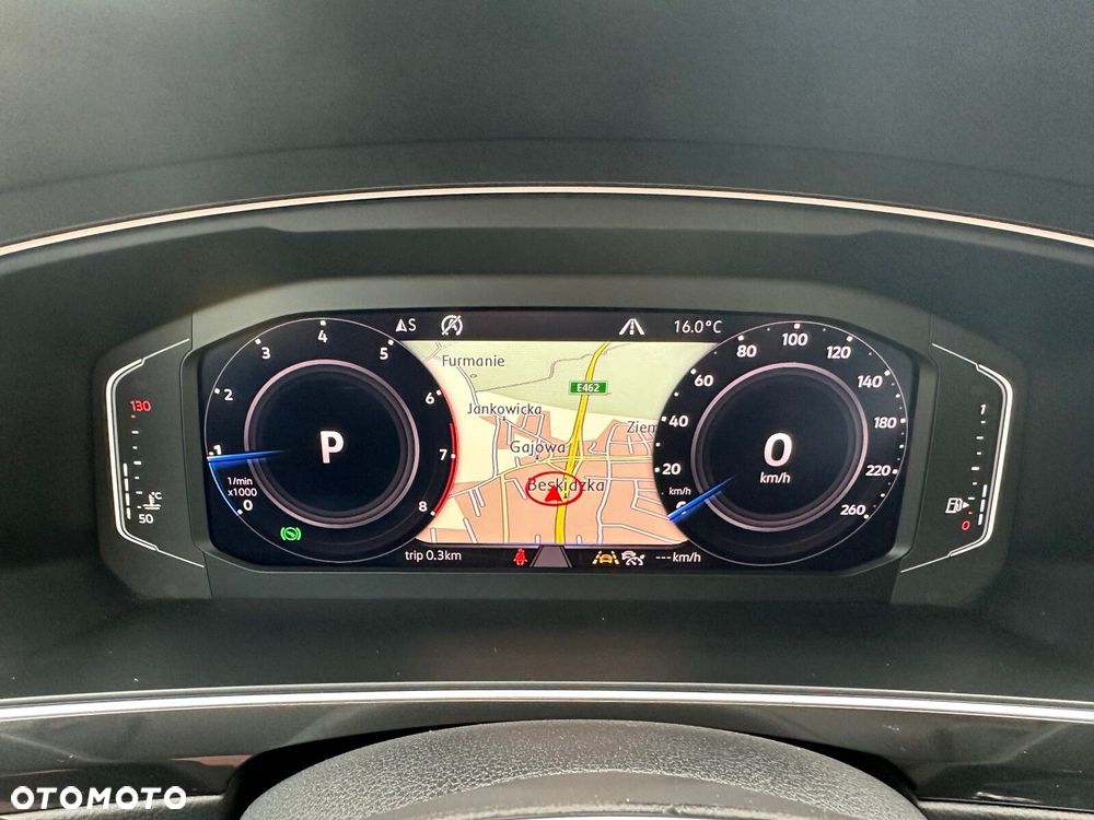 Volkswagen Tiguan - 20