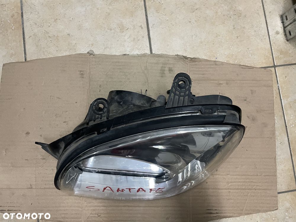Lampa / reflektor Hyundai Santa Fe I - lewy przód (ORYGINALNE) - 2