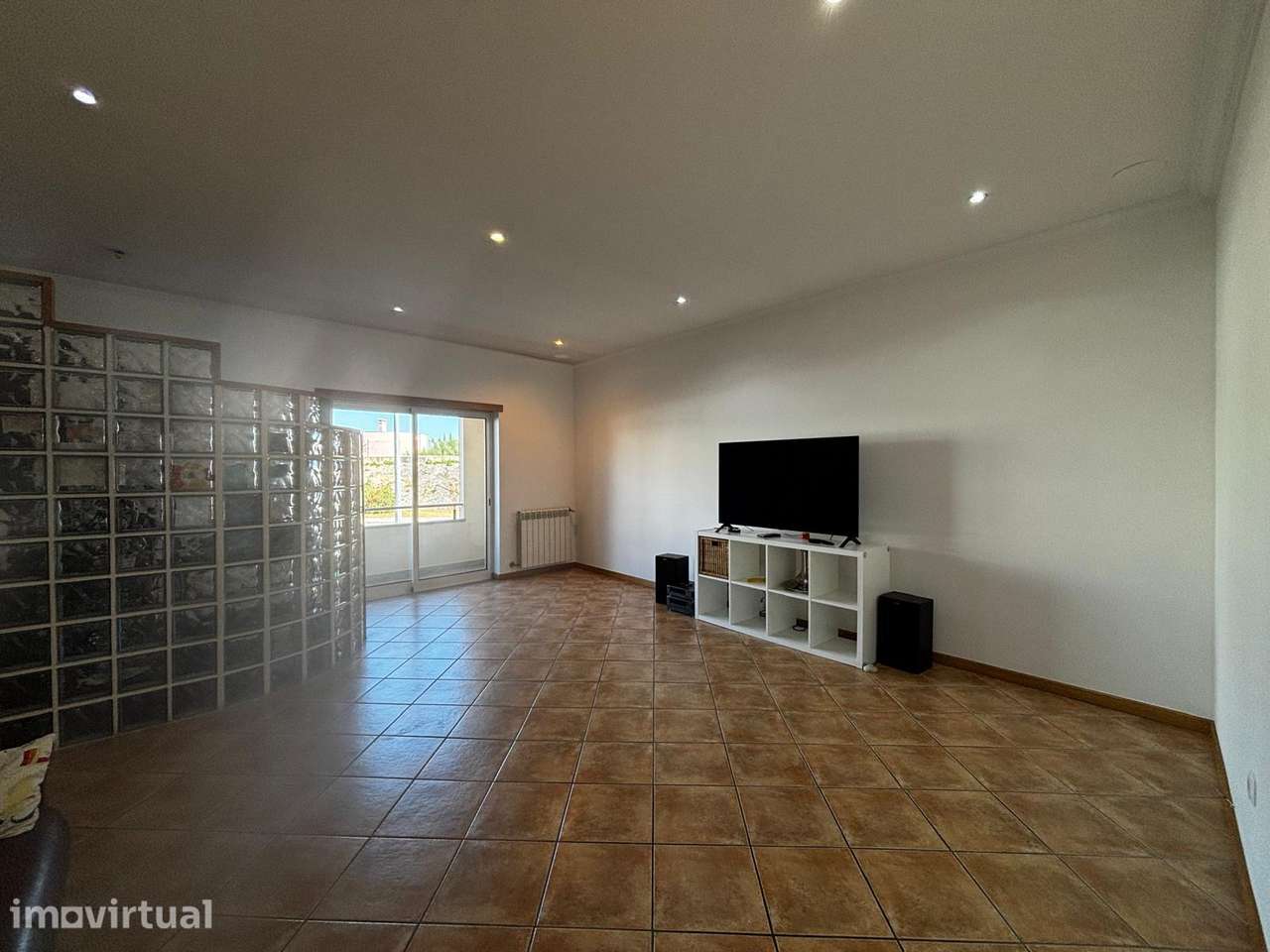 Moradia Em Banda T4 Com Aquecimento e Garagem - Viseu - Grande imagem: 5/18