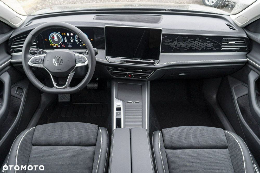 Volkswagen Passat - 19