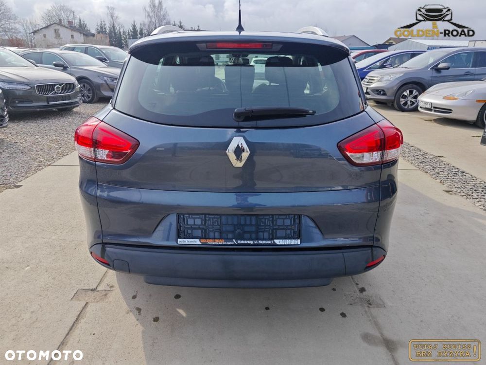 Renault Clio - 7