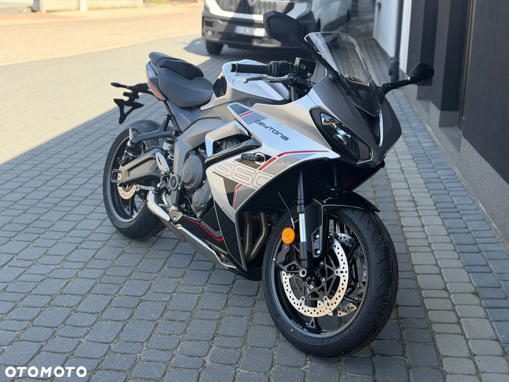 Triumph Daytona