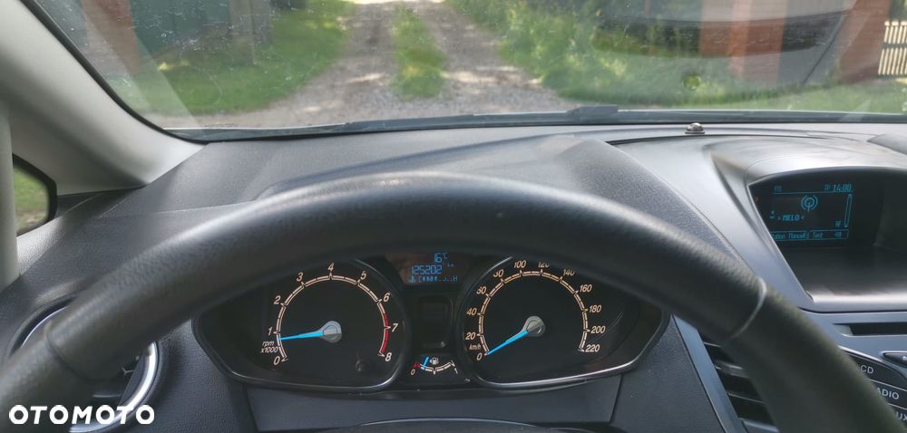 Ford Fiesta - 12
