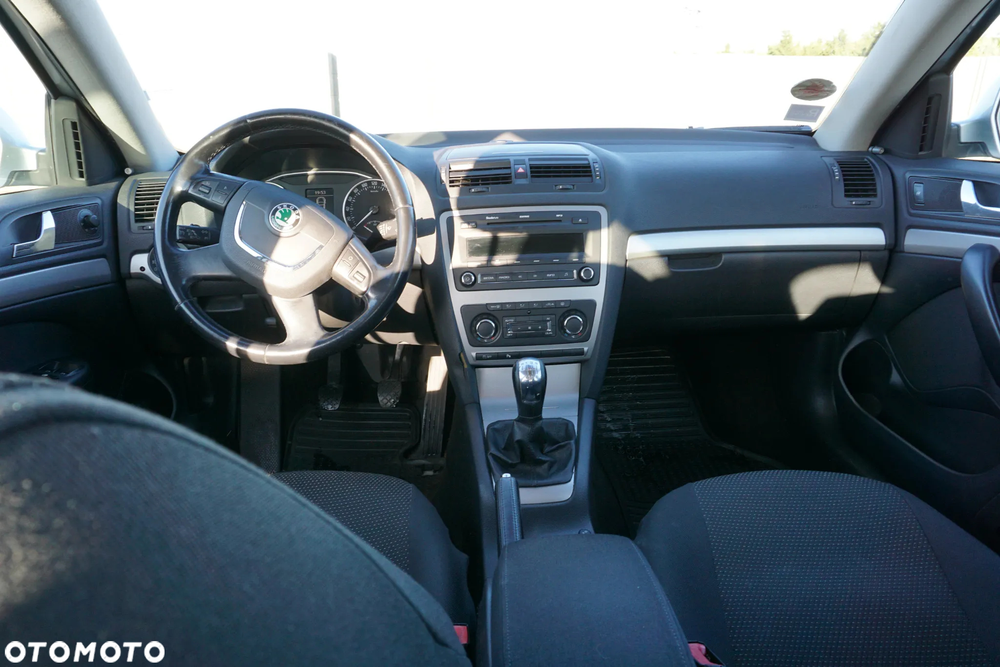 Skoda Octavia 1.4 TSI Ambiente - 6