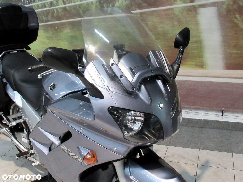 Yamaha FJR - 7