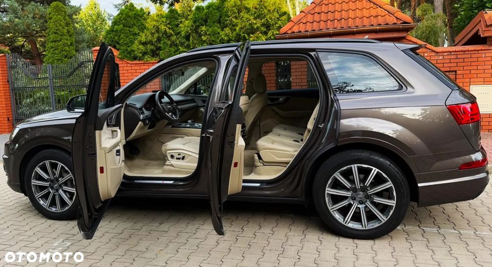 Audi Q7 - 4