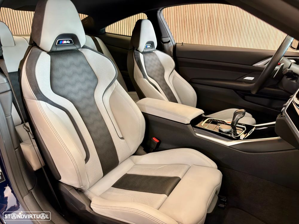 BMW M4 Competition M xDrive - 15