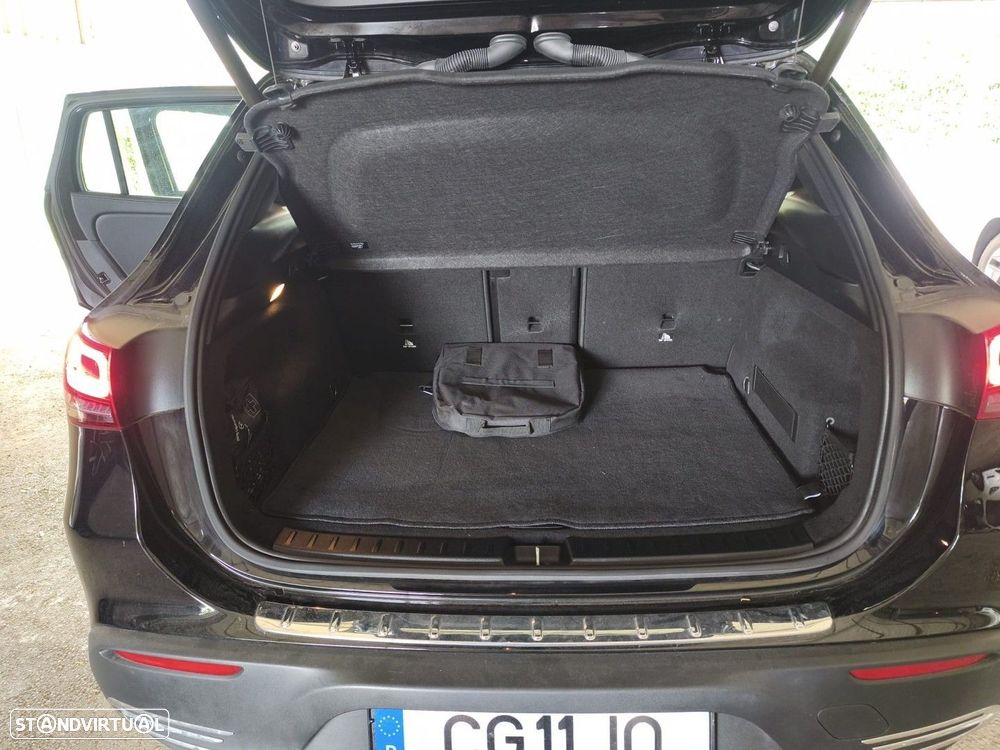 Mercedes-Benz EQA 250+ Progressive - 11