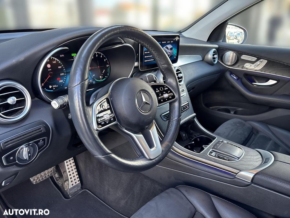 Mercedes-Benz GLC 300 de 4Matic 9G-TRONIC AMG Line - 10