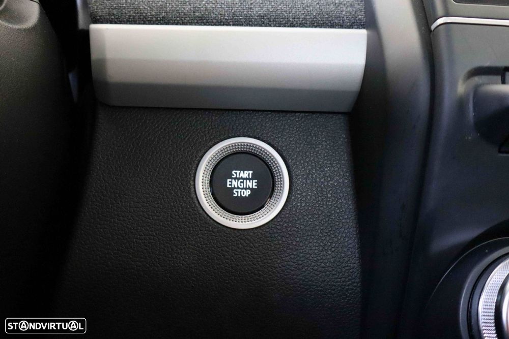 Renault Zoe (c/ Bateria) Limited 50 - 17