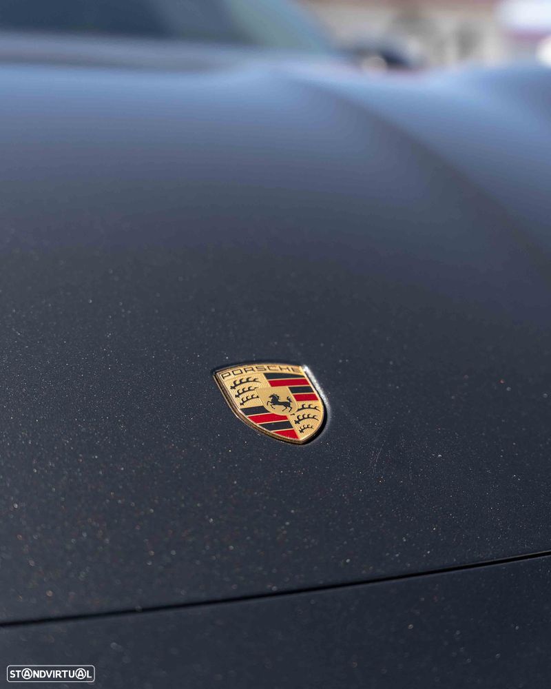 Porsche Taycan Turbo S - 6