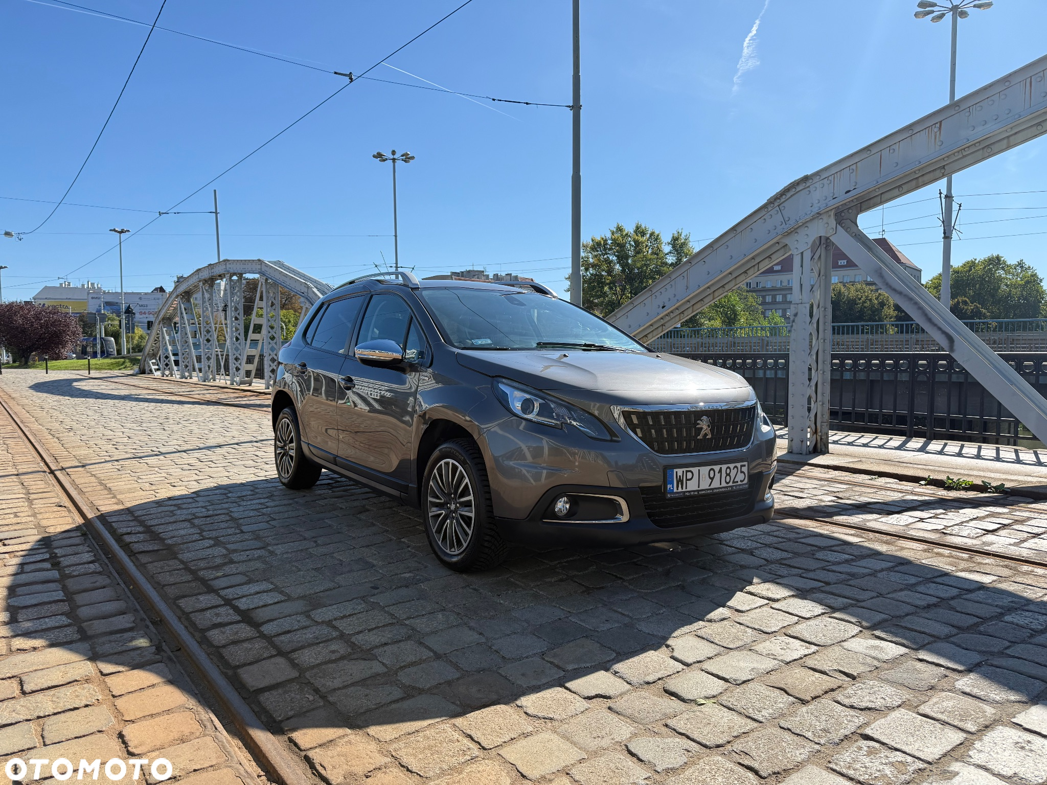 Peugeot 2008 1.6 BlueHDi Style - 4