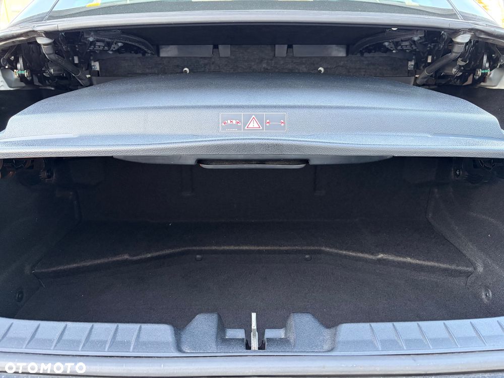 Mercedes-Benz SLK 350 7G-TRONIC - 34