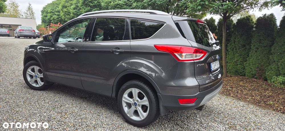 Ford Kuga 1.5 EcoBoost 2x4 Trend - 11
