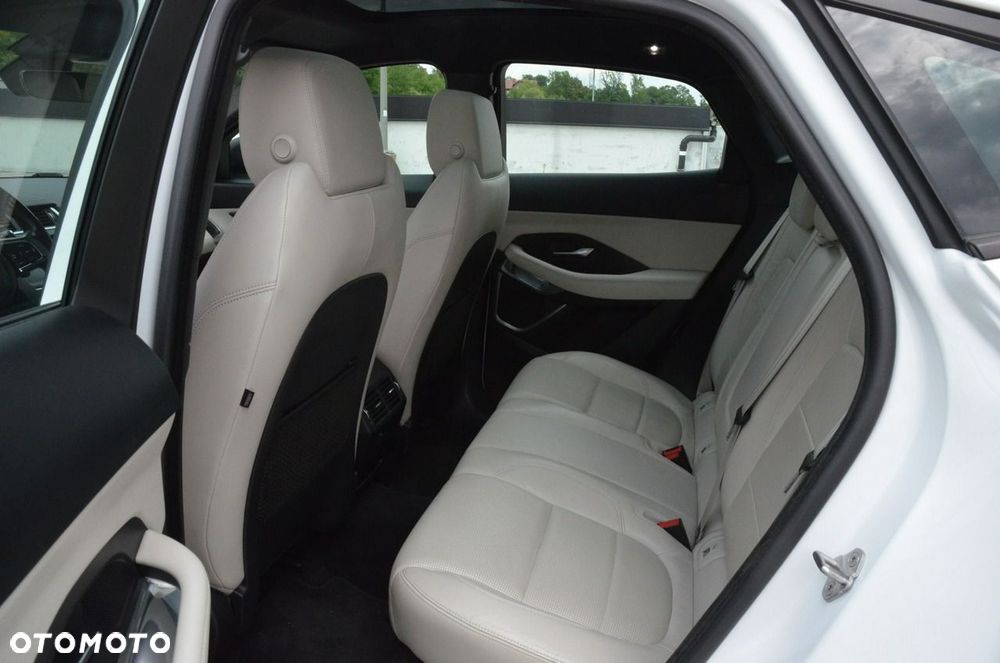 Jaguar E-Pace 2.0 i4P AWD R-Dynamic SE - 33