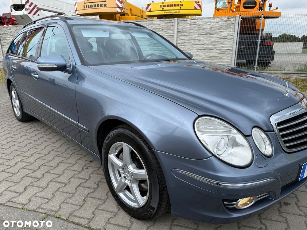 Mercedes-Benz Klasa E 320 CDI 4-Matic Avantgarde - 19