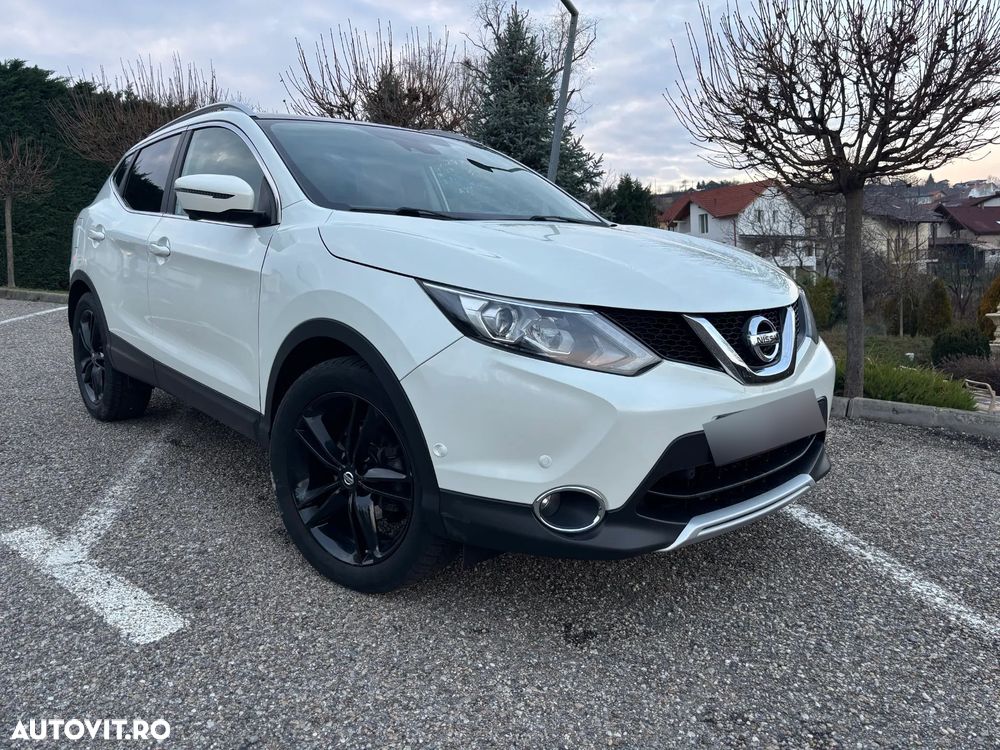 Nissan Qashqai 1.6 DCI TEKNA+ - 12